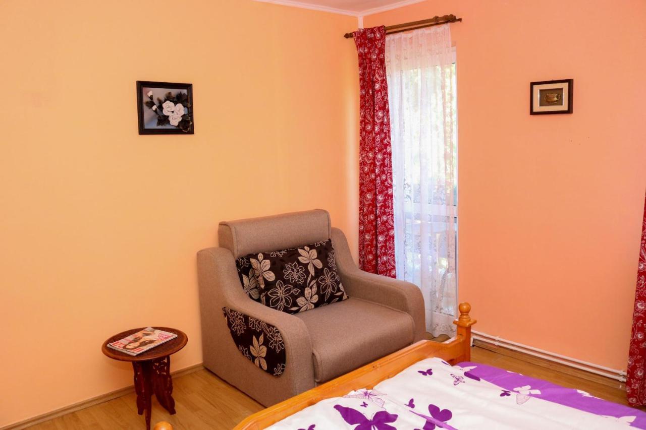 Apartament Iulia Джоаджу-Бей Екстер'єр фото