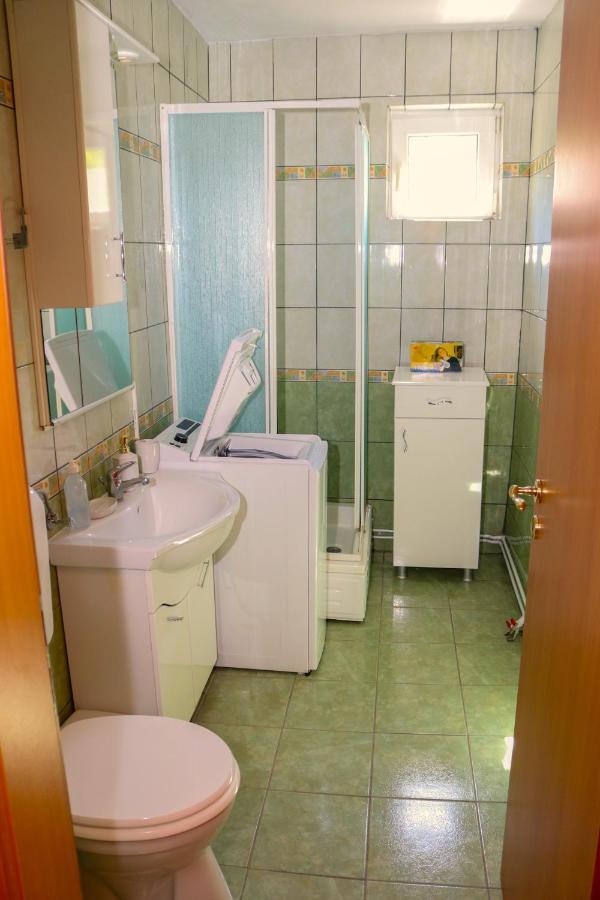 Apartament Iulia Джоаджу-Бей Екстер'єр фото